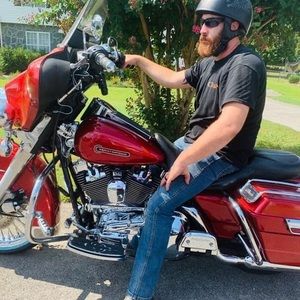 Meet your Posher, Jason